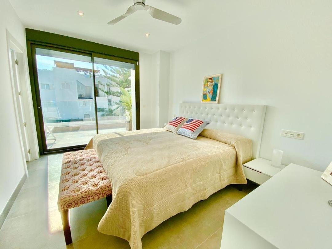 Los Amarguillos Chalet Con Piscina Privada En La Urb. De Puerto Rey מראה חיצוני תמונה